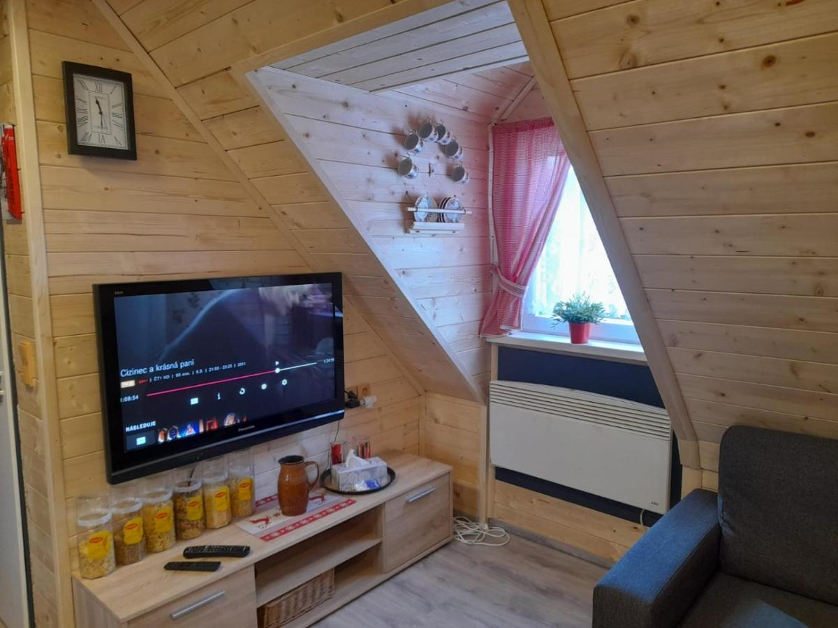 Roubenka U Potoka * Vyprachtice
